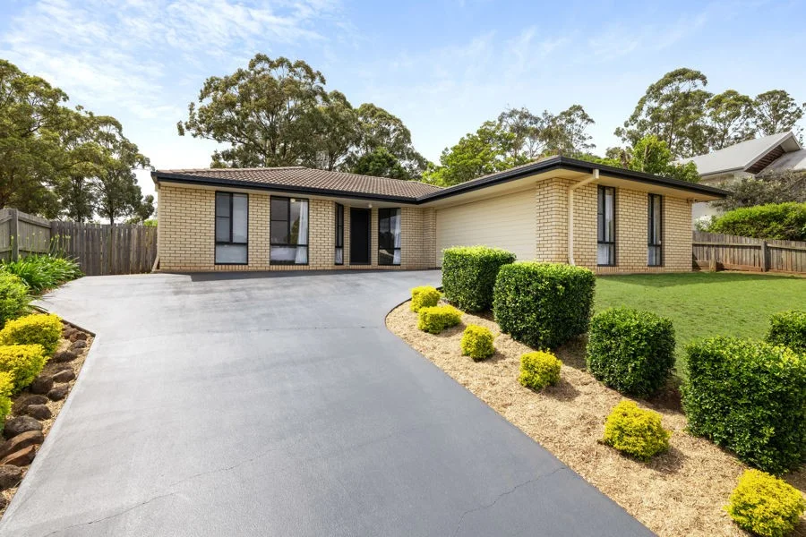 24 Willowburn Drive, Rockville QLD 4350