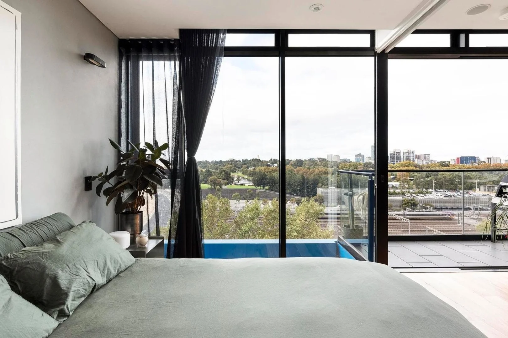 601/82 Flinders St, Melbourne VIC 3000