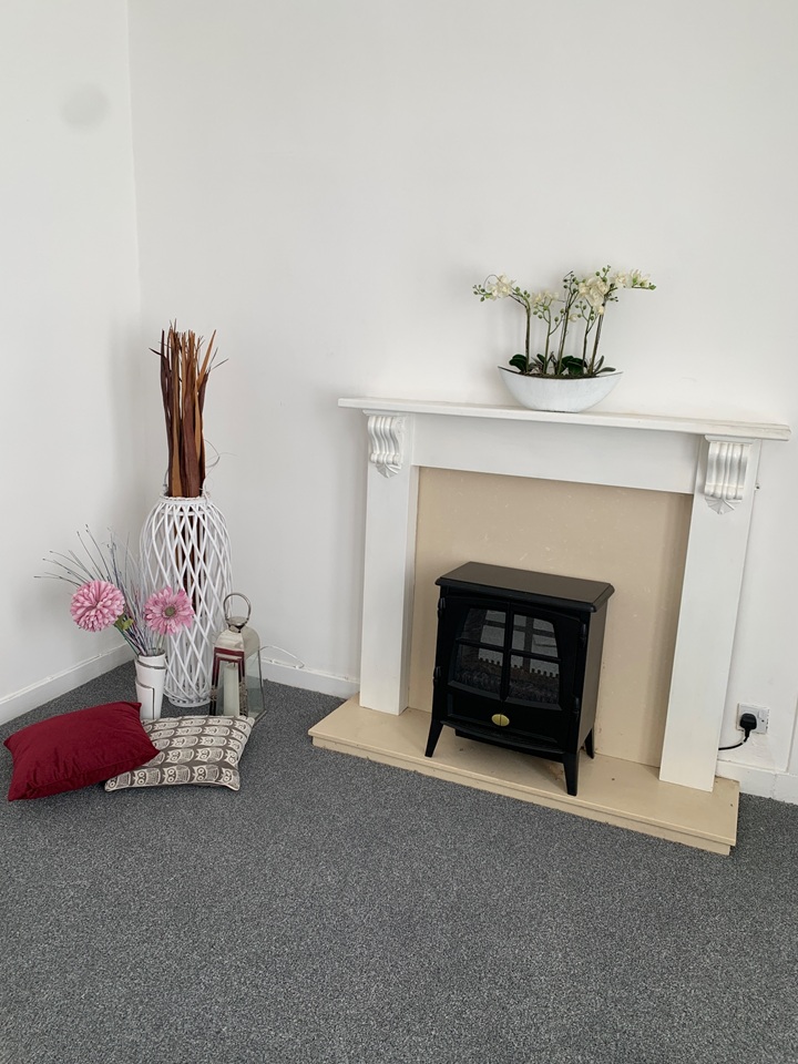 2 Bed Flat, Riddrie, G33, N1 7GU photo 4