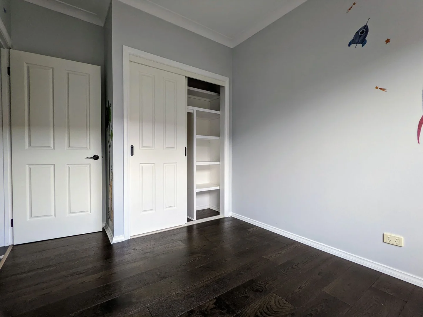 Additional image 8 of 32 Hutzul Court, Delahey VIC 3037