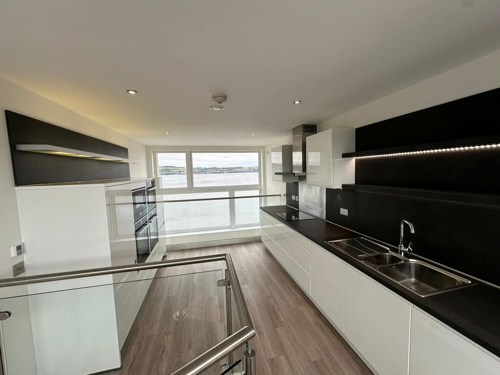 Additional image 16 of 3 bed flat to rentDundee DD1