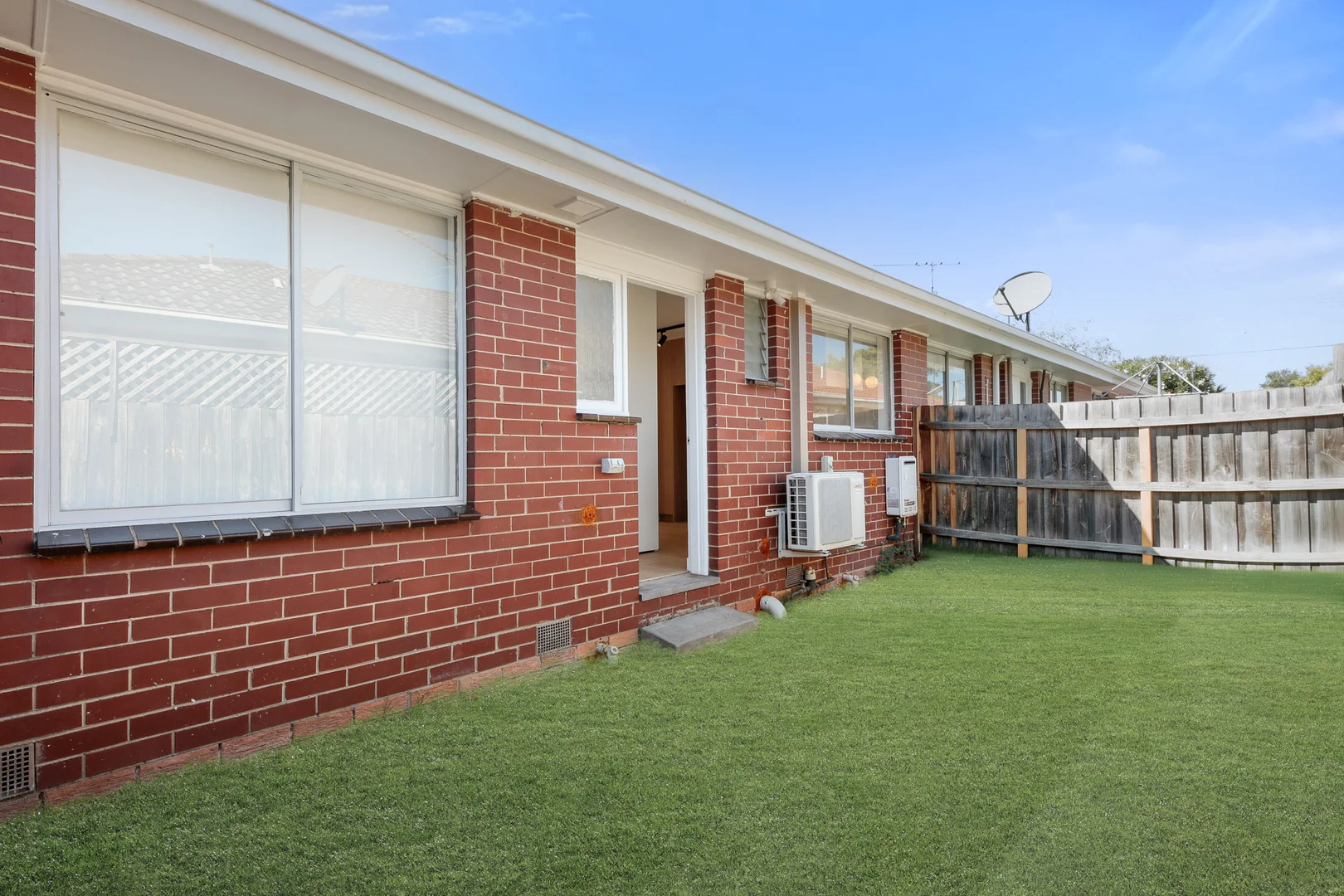 Additional image 9 of 3/5-7 Radcliff Avenue, Cheltenham VIC 3192