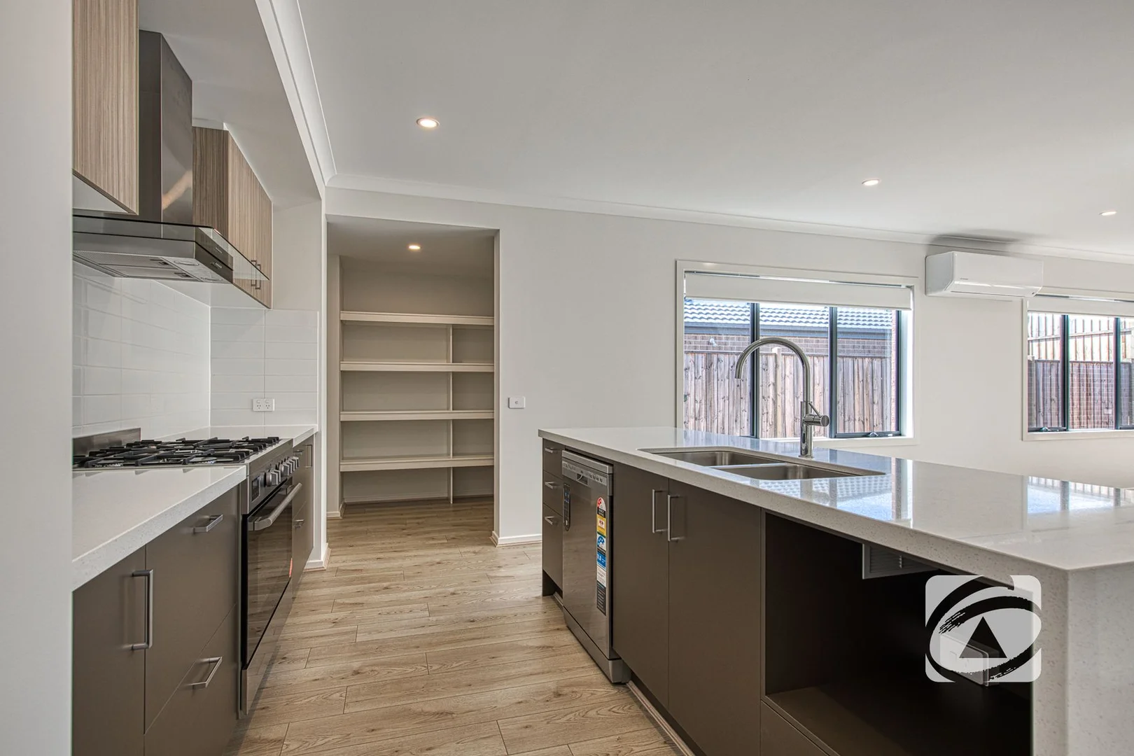 Additional image 3 of 16 Mapleton Avenue, Warragul VIC 3820