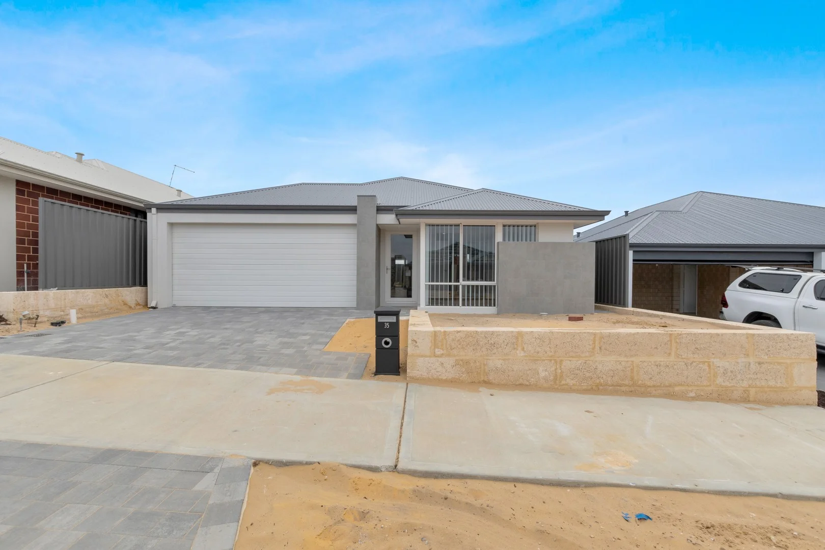 35 Cardinal Loop, Lakelands WA 6180