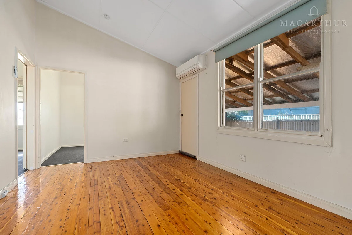 Additional image 3 of 69 Phillip Avenue, Mount Austin NSW 2650