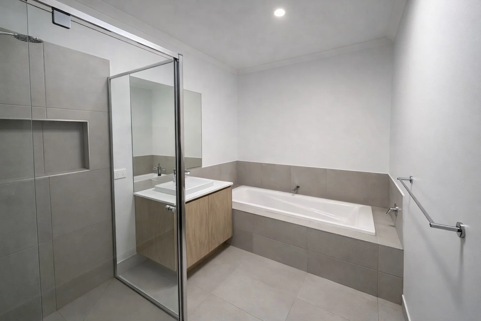 19 Links Street, Yarrawonga VIC 3730 photo 5