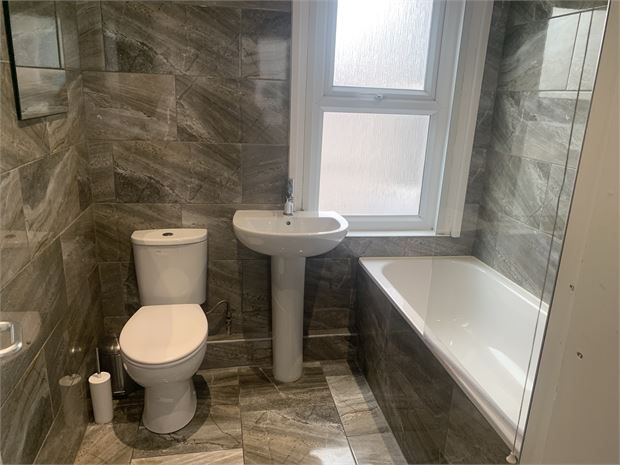 Additional image 6 of 5 bed shared accommodation to rentHawthorne Avenue, Uplands, Swansea SA2