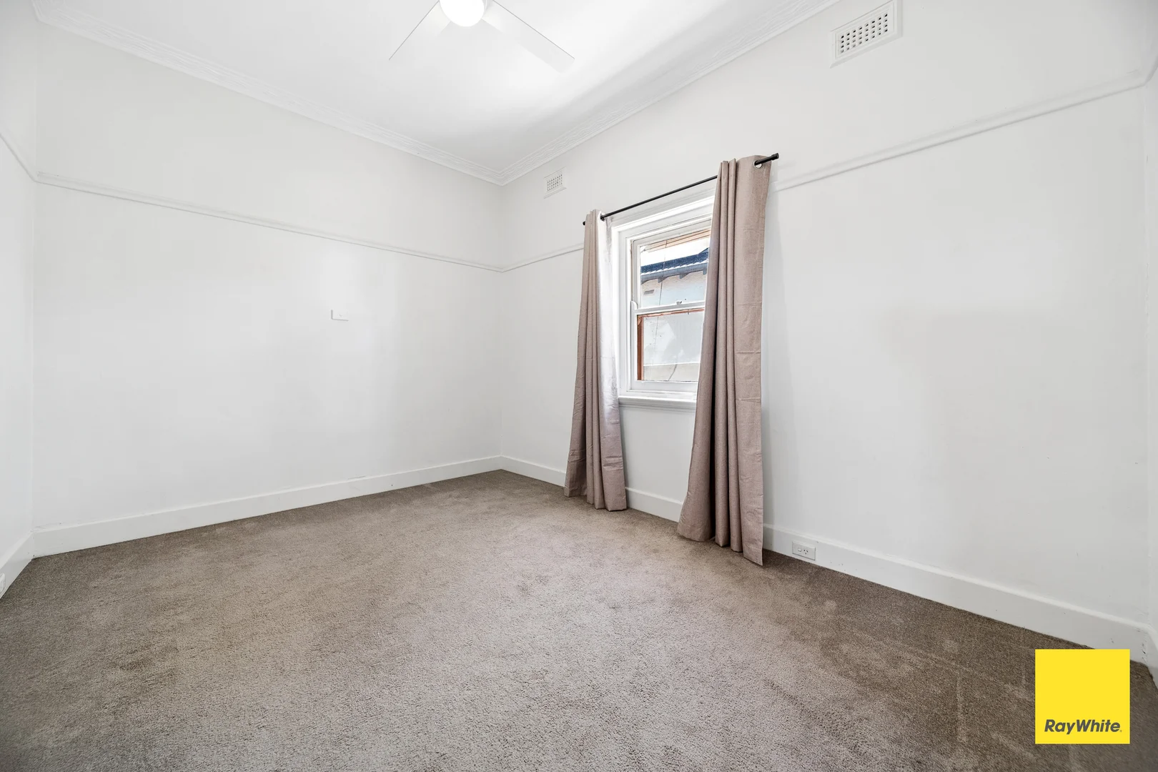 Additional image 5 of 80 Gladstone Street, Quarry Hill VIC 3550