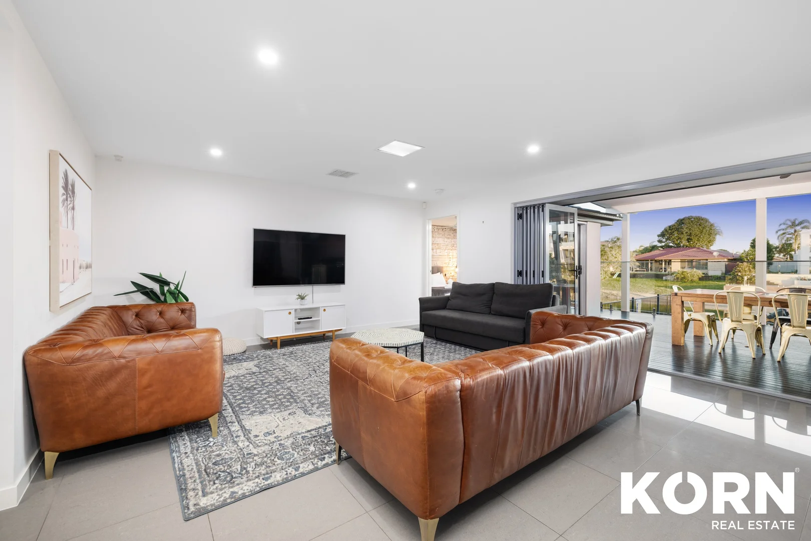 Additional image 7 of 26 Coobowie Street, Broadbeach Waters QLD 4218