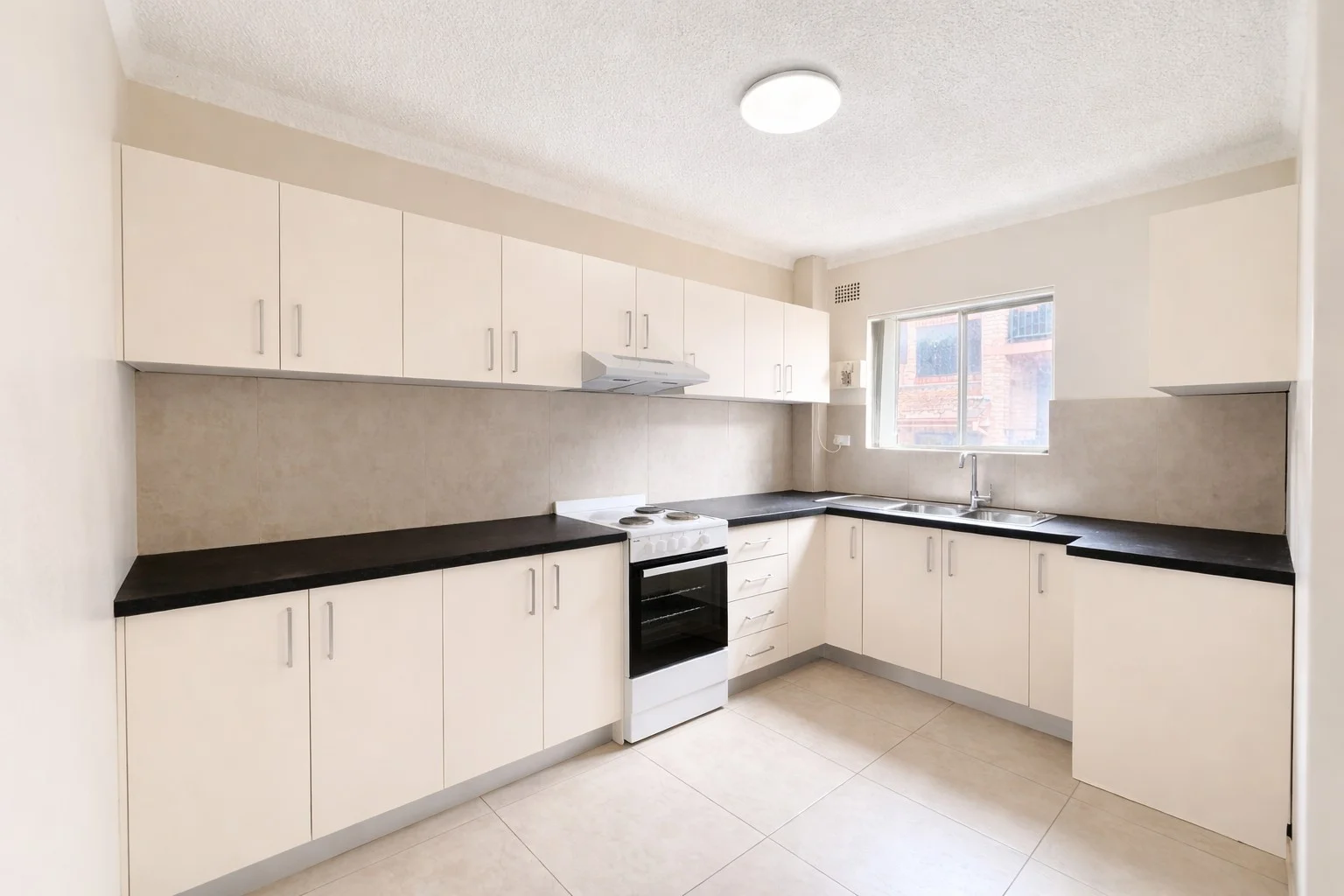 Additional image 2 of 6/8 Calliope Street, Guildford NSW 2161