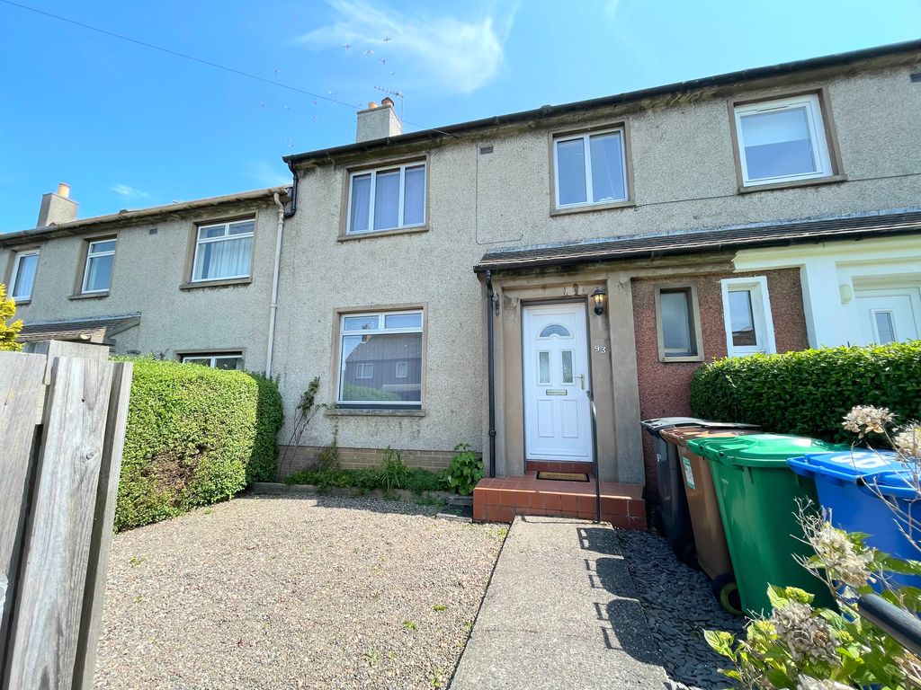 3 bed terraced house to rentRoundhill Road, St Andrews KY16