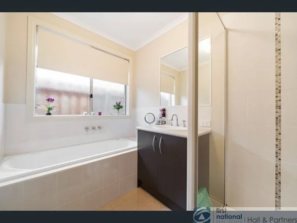 Additional image 3 of 28 Vimini Drive, Narre Warren VIC 3805
