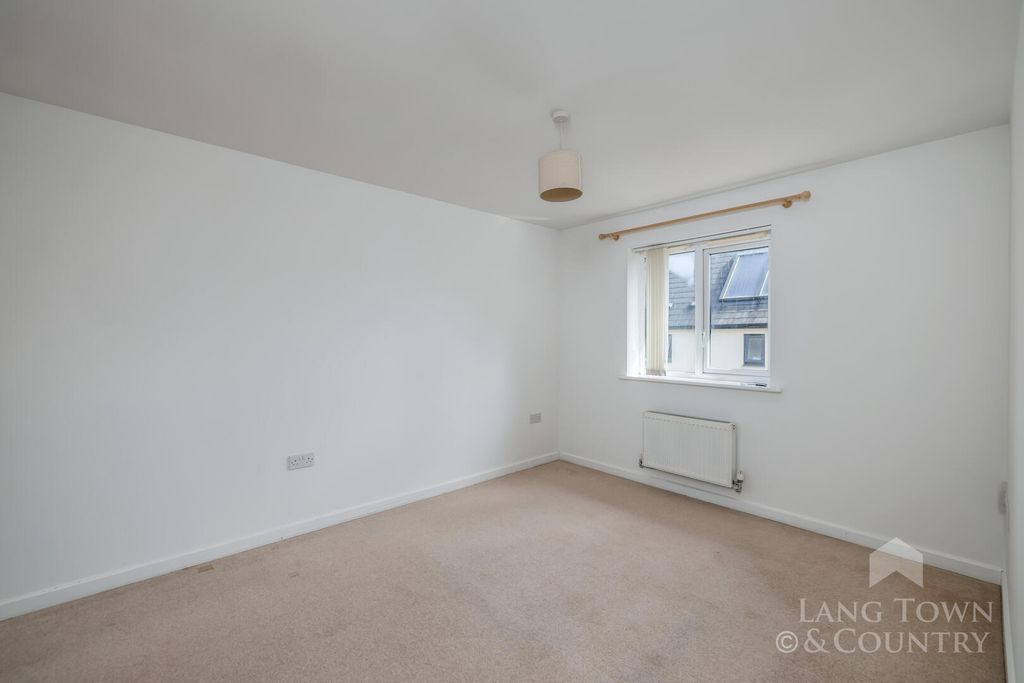 Additional image 8 of 3 bed semi-detached house to rentGlenholt, Plymouth PL6