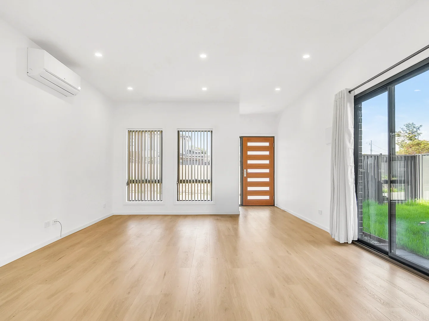 Additional image 3 of 2/11B Ross Street, Dandenong VIC 3175
