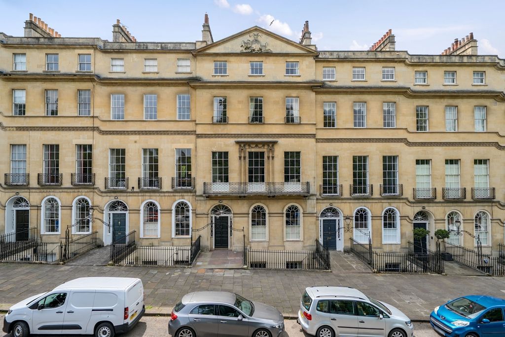 2 bed flat to rentSydney Place, Bathwick, Bath BA2