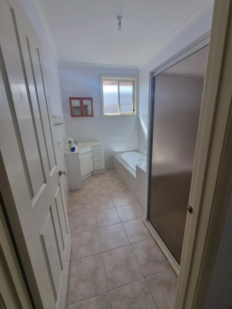 Additional image 18 of 2/29 Vincent Avenue, St Albans VIC 3021