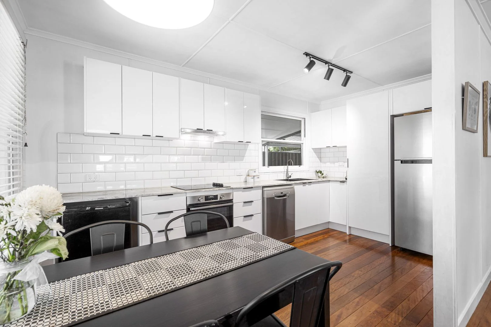 Additional image 4 of 191 Wondall Rd, Wynnum West QLD 4178