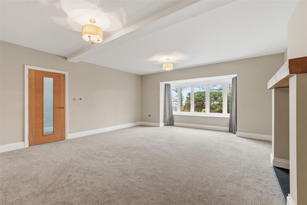 Additional image 8 of 4 bed detached house to rentChessetts Wood Road, Lapworth, Solihull B94