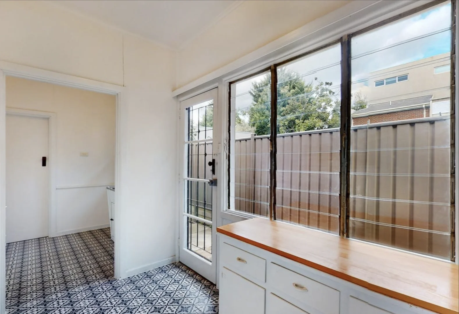 Additional image 8 of 28 Loch Crescent, Strathmore VIC 3041