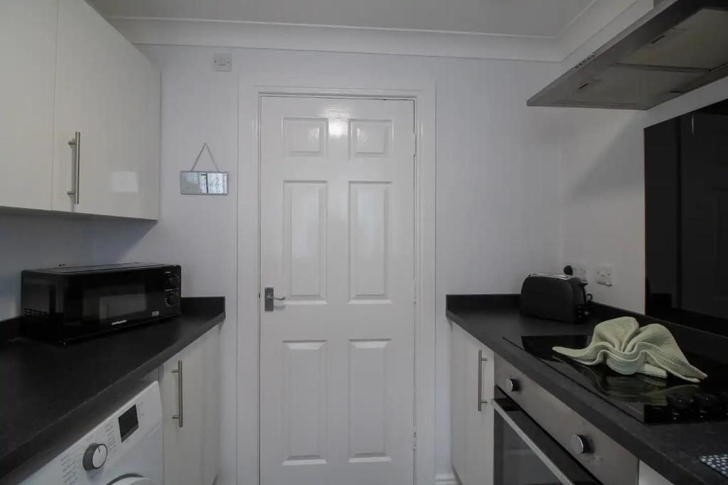 1 bed flat to rentHarbour Walk, Hartlepool TS24 photo 3