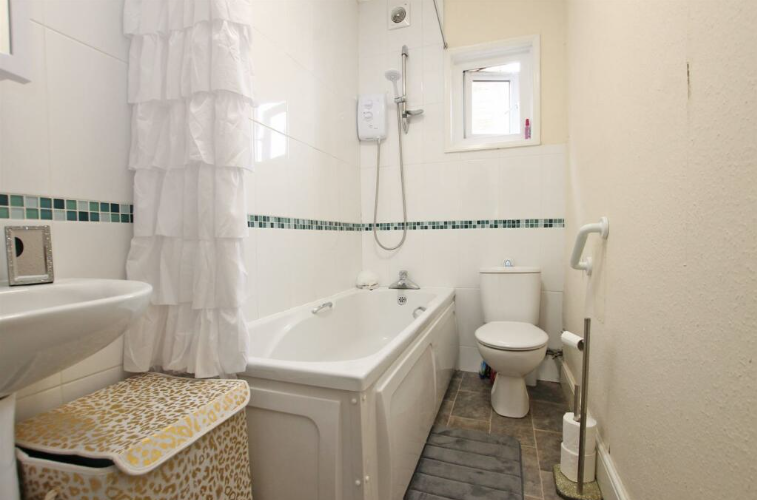 Additional image 5 of 1 bed flat to rentHigh Street, Ryde PO33