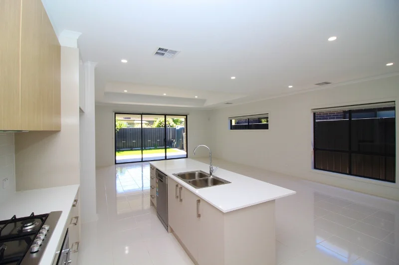 12A Ware Street, Vale Park SA 5081