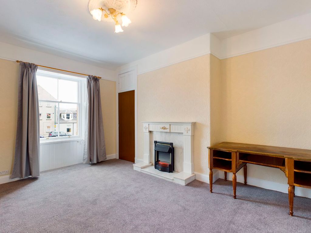 Additional image 2 of 2 bed flat to rentHigh Street, Biggar ML12