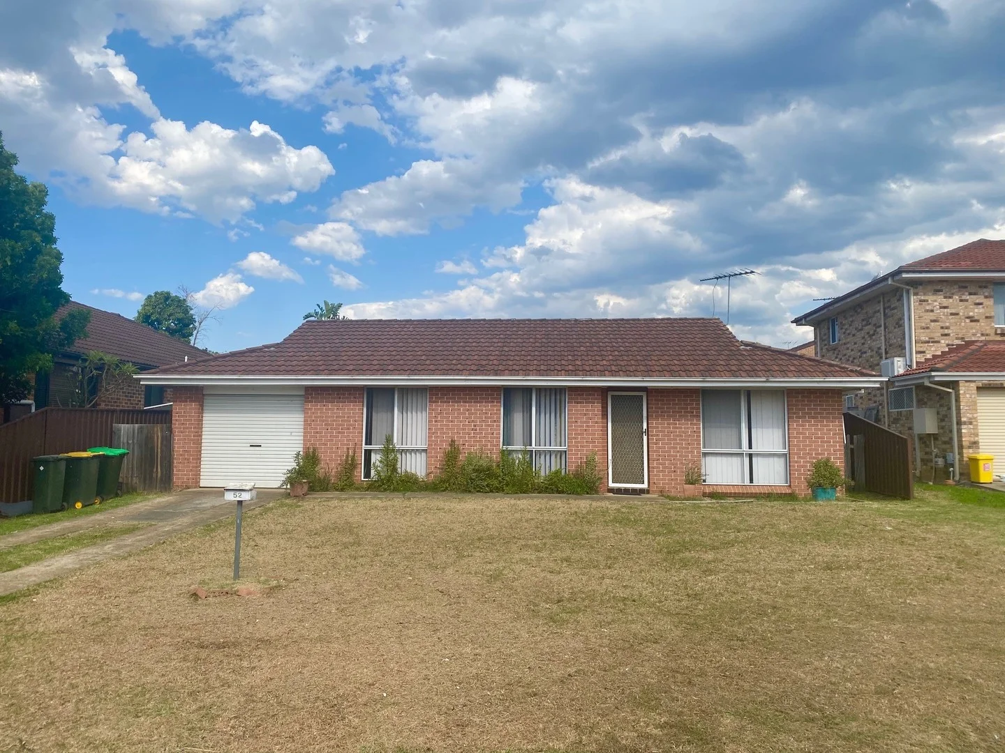 52 Adrian Street, Macquarie Fields NSW 2564