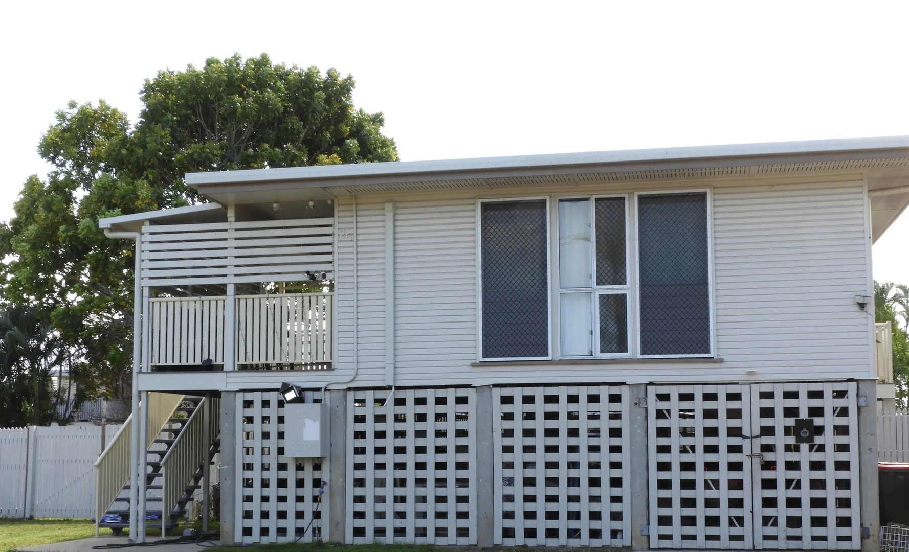 26 Hivers Street, Vincent QLD 4814