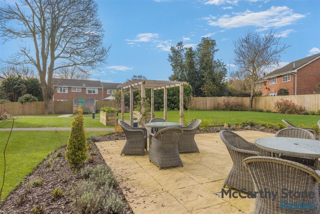 Additional image 36 of 1 bed flat for saleHooton Road, Willaston, Neston CH64