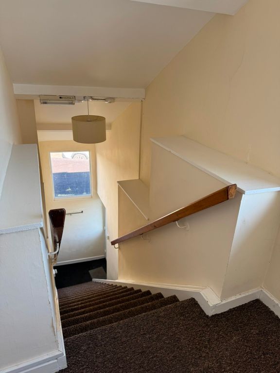 Additional image 2 of 3 bed flat to rentBron Trefor, Y Maes, Criccieth LL52