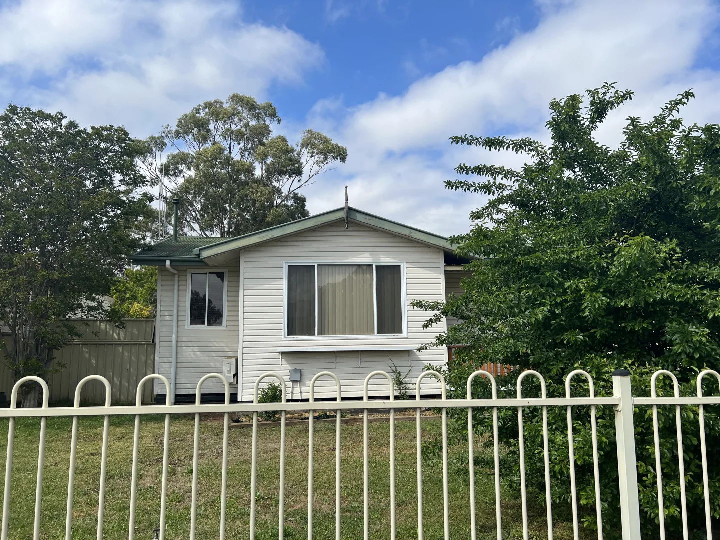 Additional image 2 of 9 GLASSON STREET-PART FURNISHED, Wellington NSW 2820
