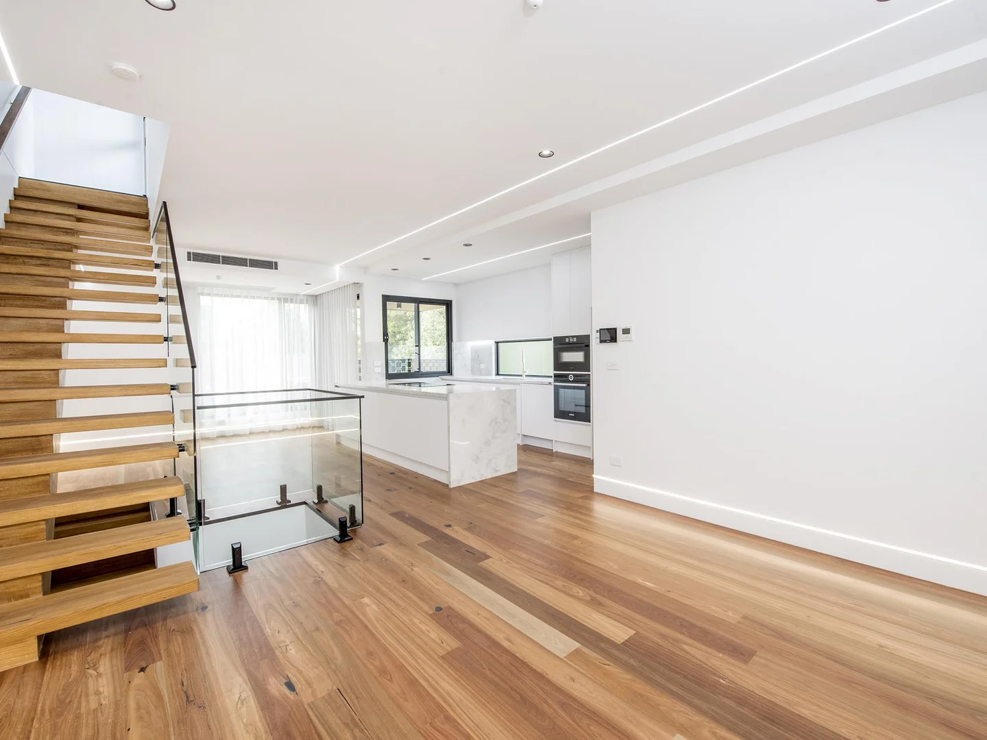 Additional image 14 of 7 Ivan St, Strathmore VIC 3041