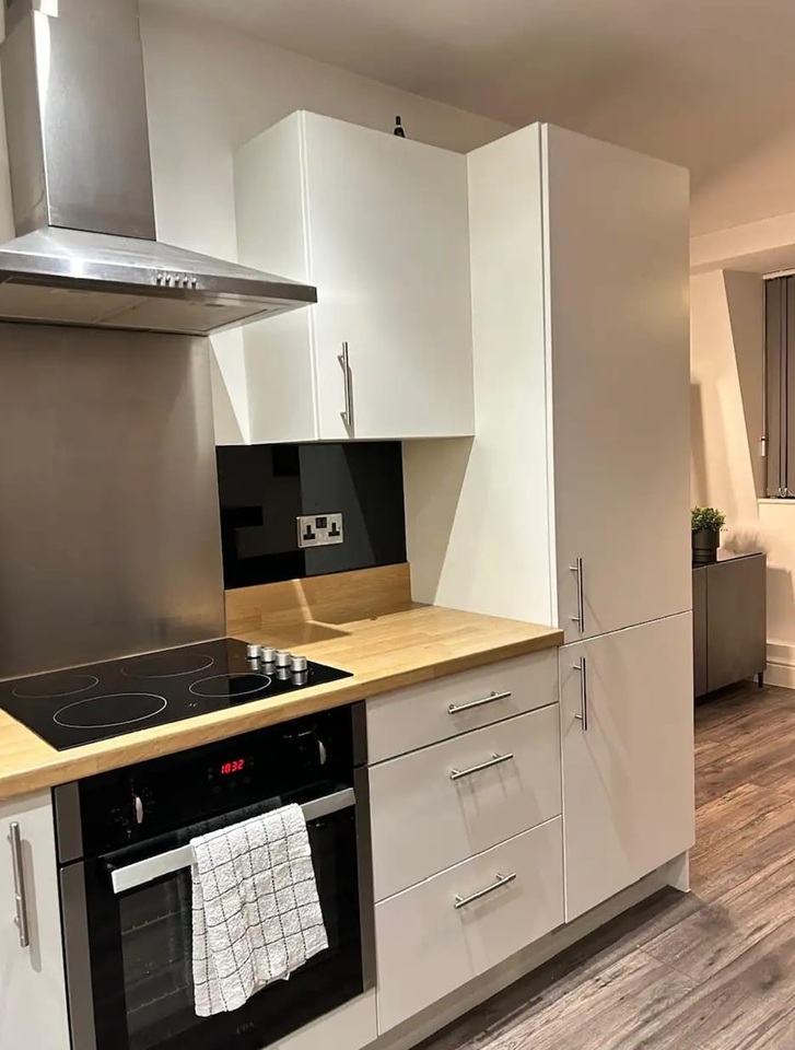 2 Bed Flat, Queens House, S1, N1 7GU photo 3