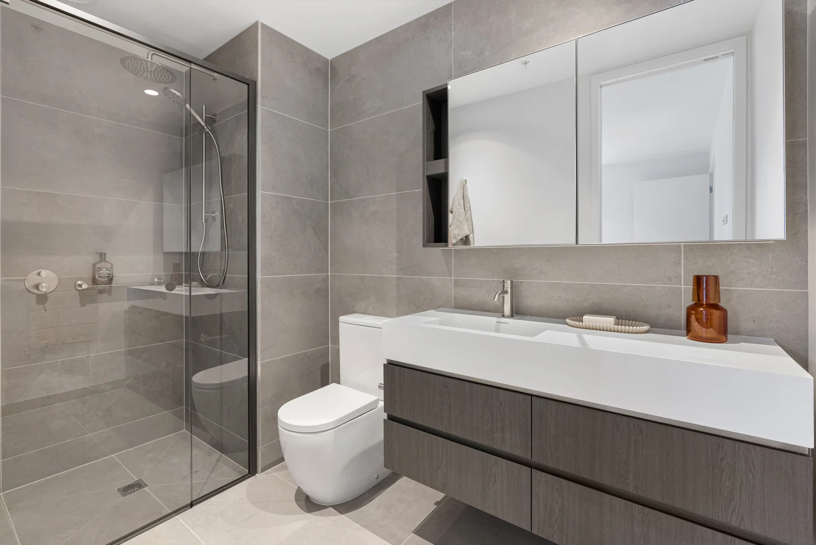 Additional image 9 of 2408/687 La Trobe St, Docklands VIC 3008