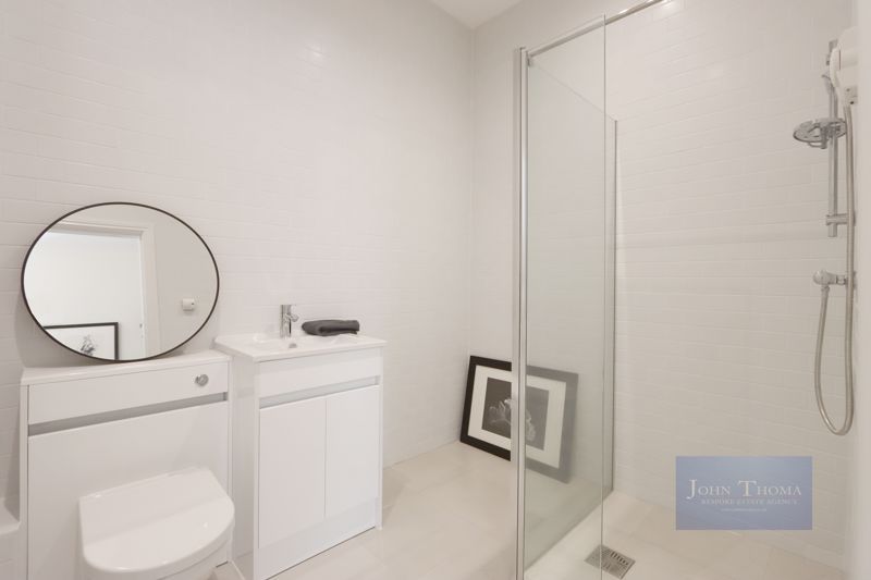 Additional image 12 of 2 bed flat to rentThe Canopy, Lambourne Road, Chigwell IG7