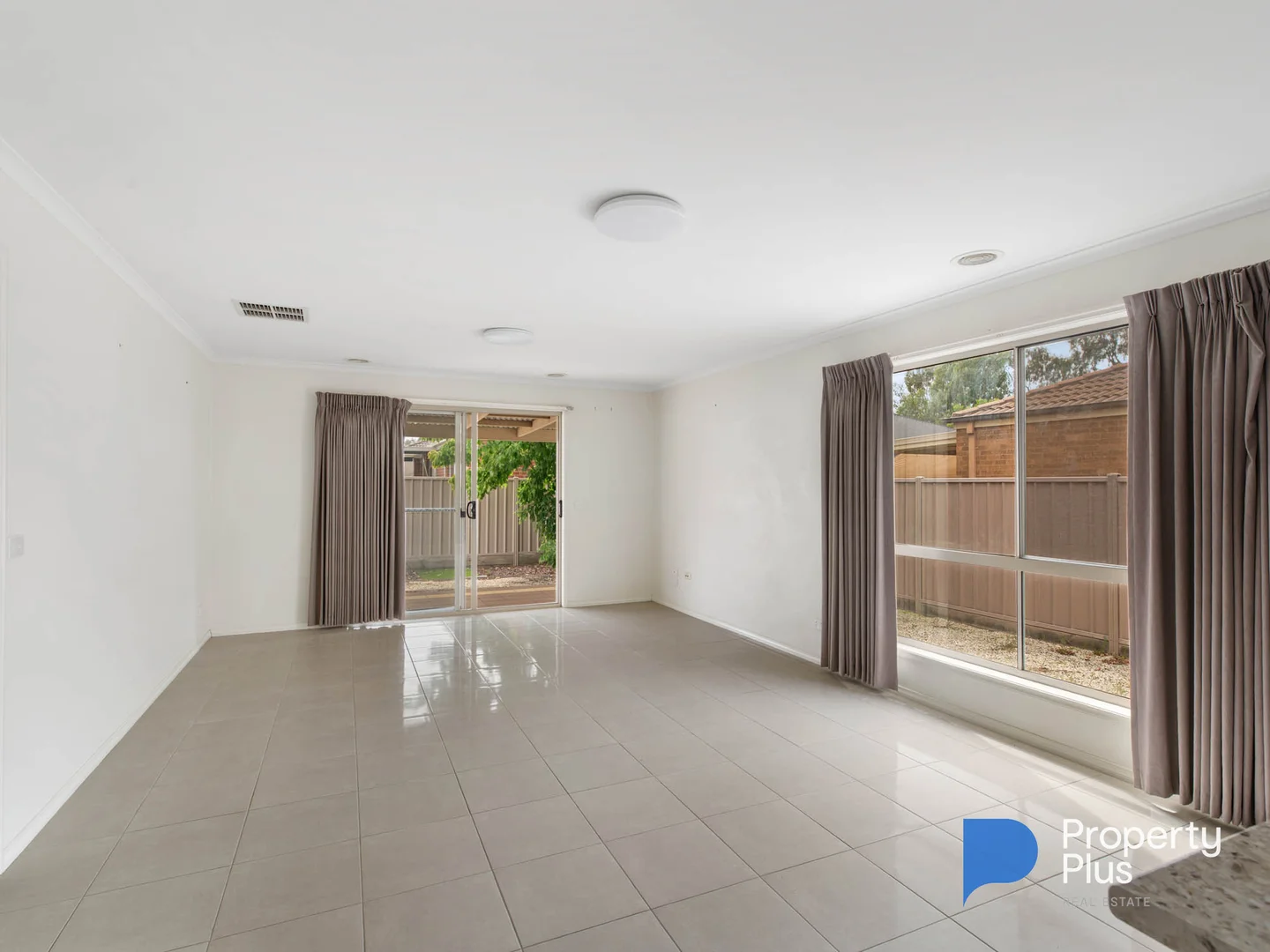 Additional image 3 of 31 Sovereign Gardens, Kangaroo Flat VIC 3555