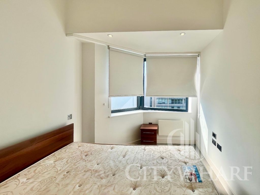 Additional image 6 of 1 bed flat to rentVerona Apartments, Wellington Street, Slough, Berkshire SL1