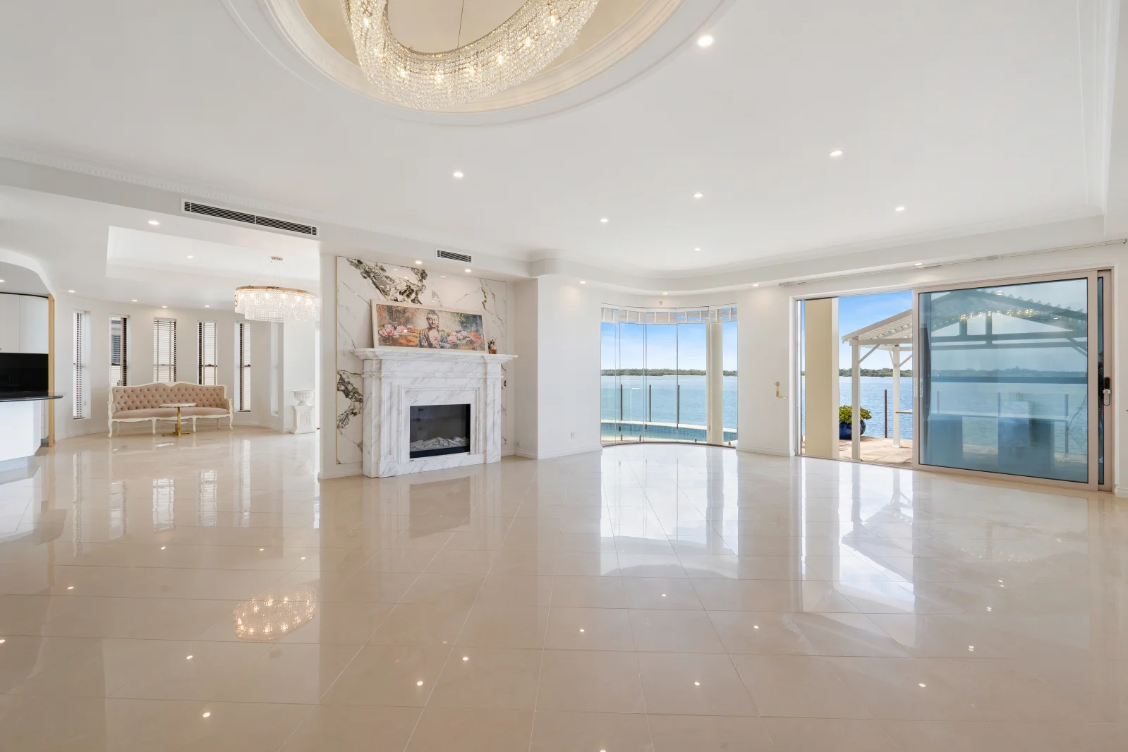 Additional image 8 of 37 King Arthurs Court, Paradise Point QLD 4216
