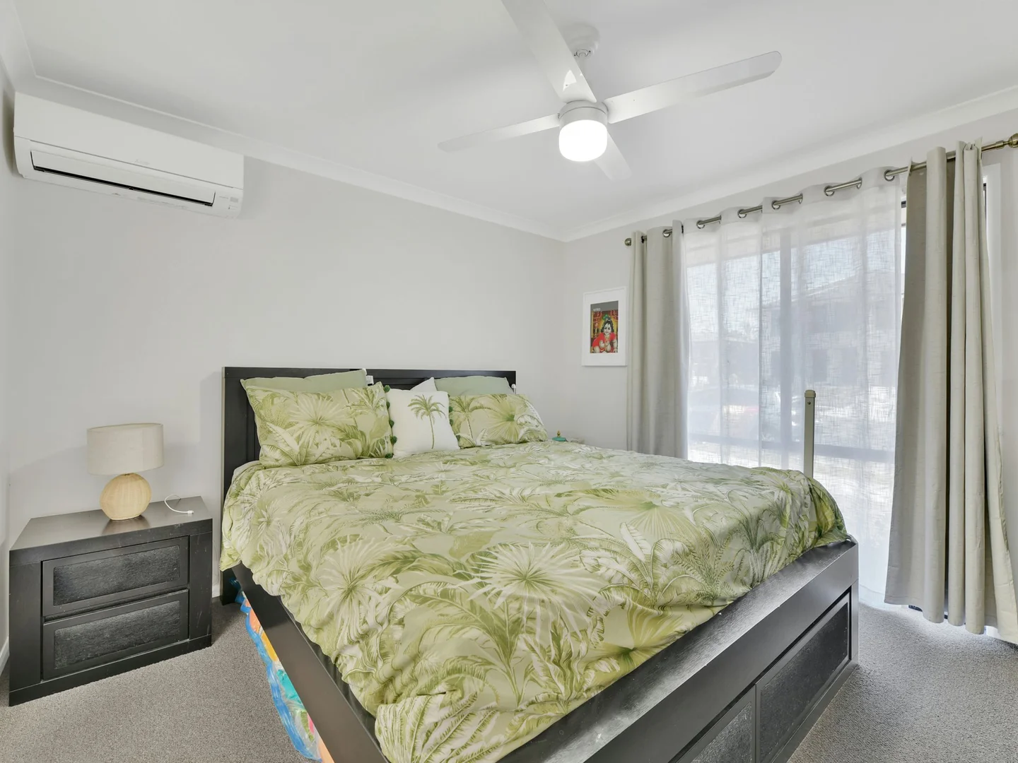 12 Trailblazer Drive, Flagstone QLD 4280 photo 2