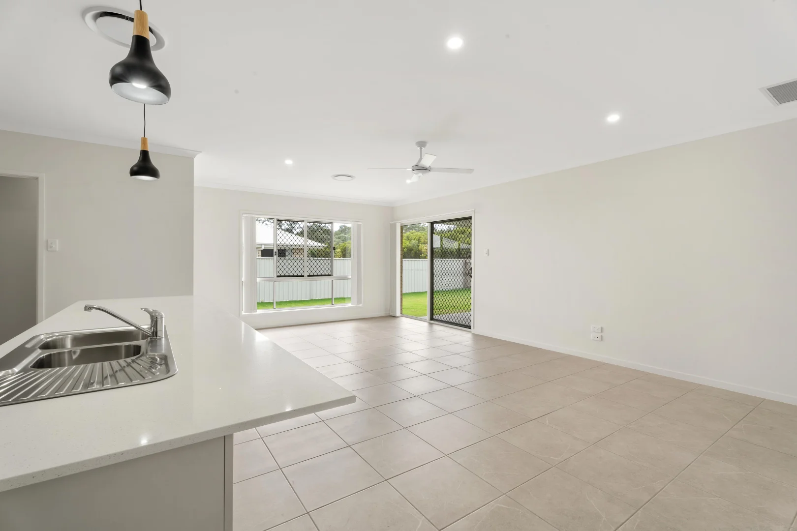 Additional image 3 of 27 Charlotte Court, Kawungan QLD 4655