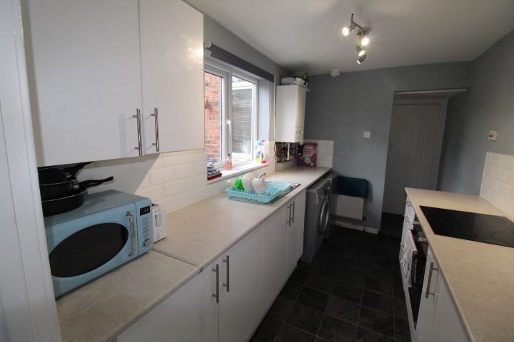 Additional image 5 of 4 bed terraced house to rentSharp Street, Hull HU5