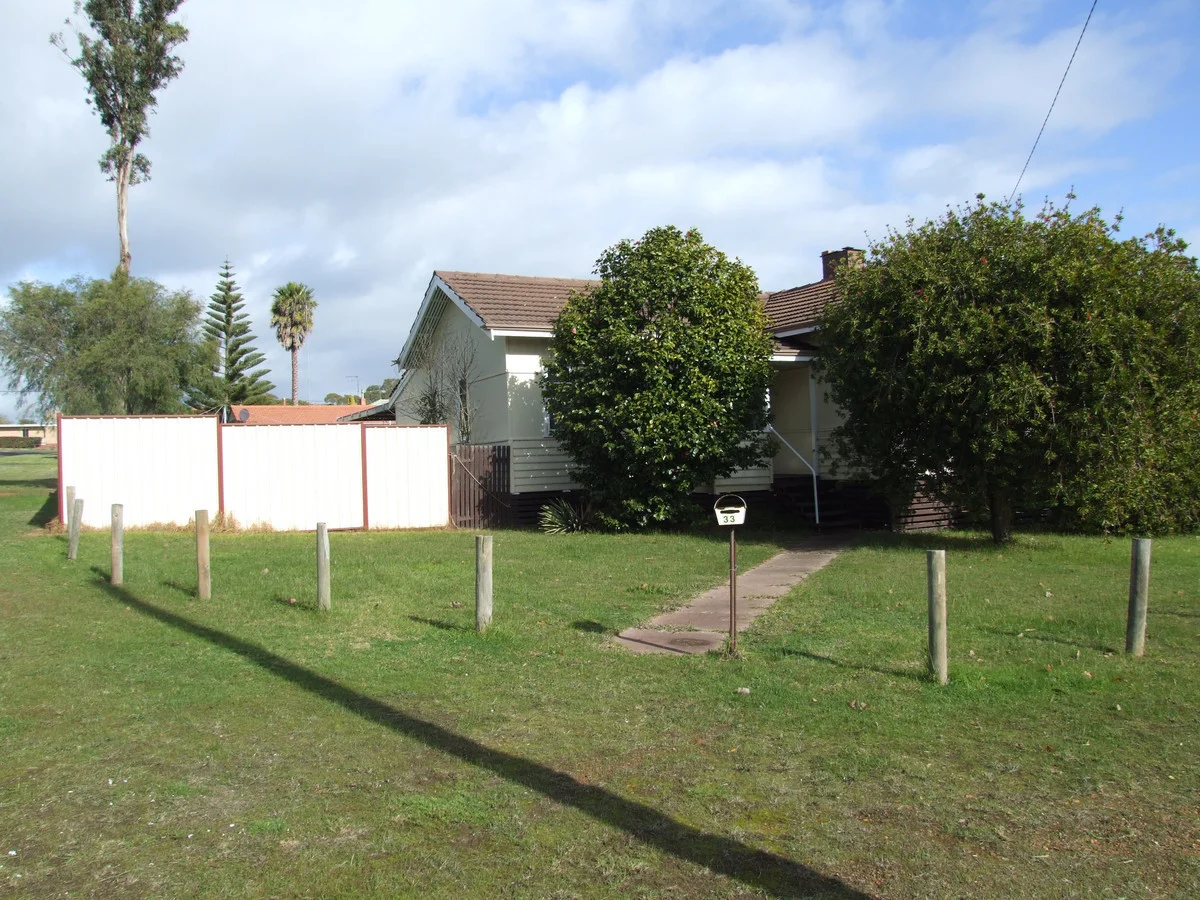 33 Rutherford Street, Manjimup WA 6258