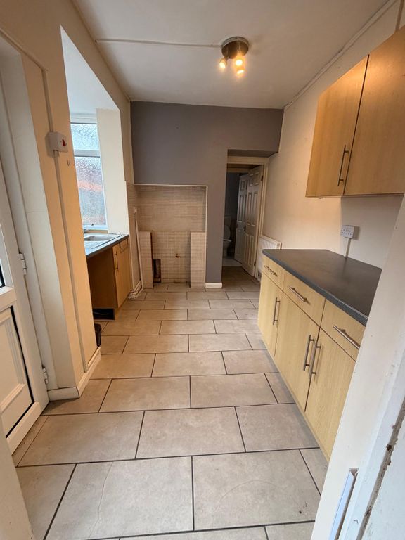 Additional image 4 of 2 bed terraced house to rentWern Road, Llanelli SA15