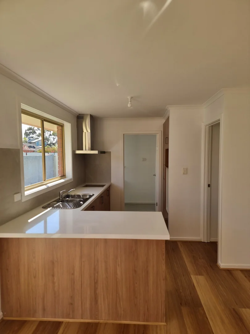 Additional image 2 of 1/29 Roseberry Avenue, Keilor Downs VIC 3038