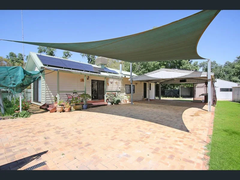 1 Gordon Street, Culcairn NSW 2660
