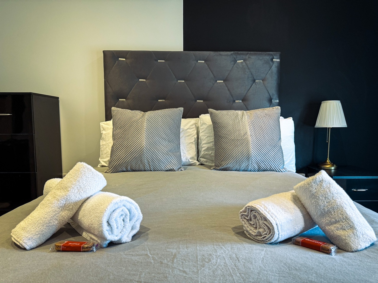 Additional image 3 of 2 Bed Flat, Bold Street, L1, N1 7GU