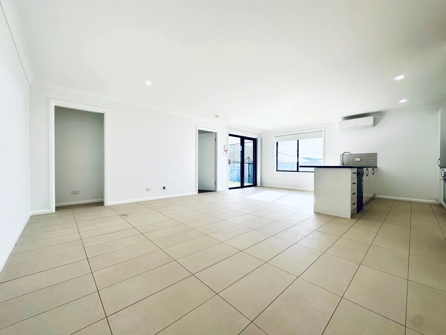Additional image 4 of 1/12 Mustang Close, Tamworth NSW 2340