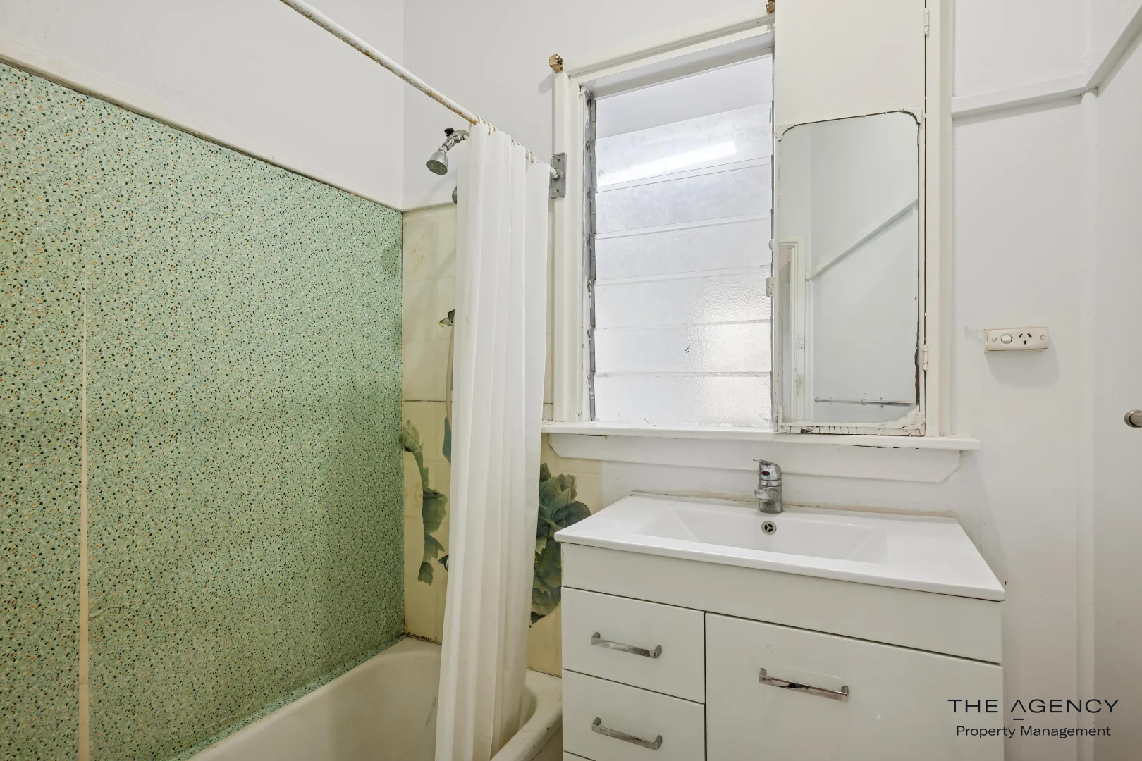 Additional image 7 of 10 Barnsley Street, Queens Park WA 6107