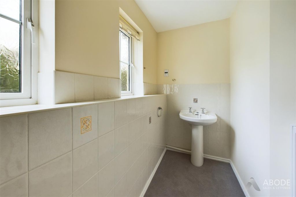 Additional image 17 of 4 bed detached house to rentMaple Close, Doveridge, Derbyshire DE6